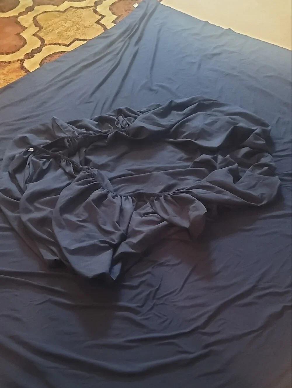 Solid Navy Blue Queen Fitted Sheet And Sheet Set With 4 Navy Silk Pillowcases
